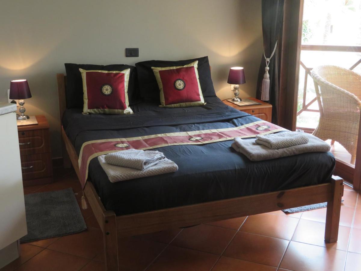 Adults Only Beachfront 1 Bed Studio Apartment In Porto Antigo 2 Santa Maria Sal With Pool Free Wifi & Aircon Ideal Long Stays Zewnętrze zdjęcie